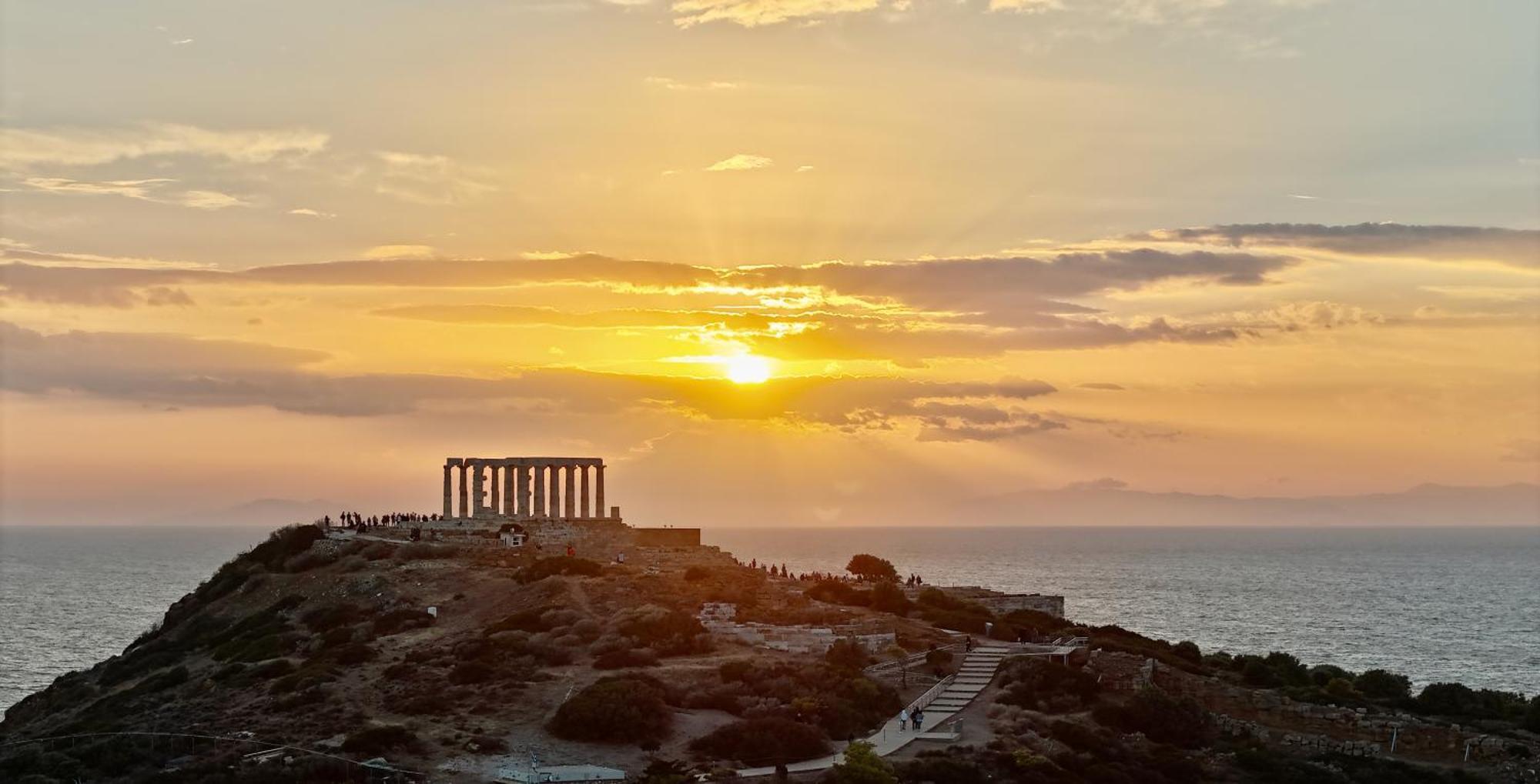 Athenian Condo Esterno foto